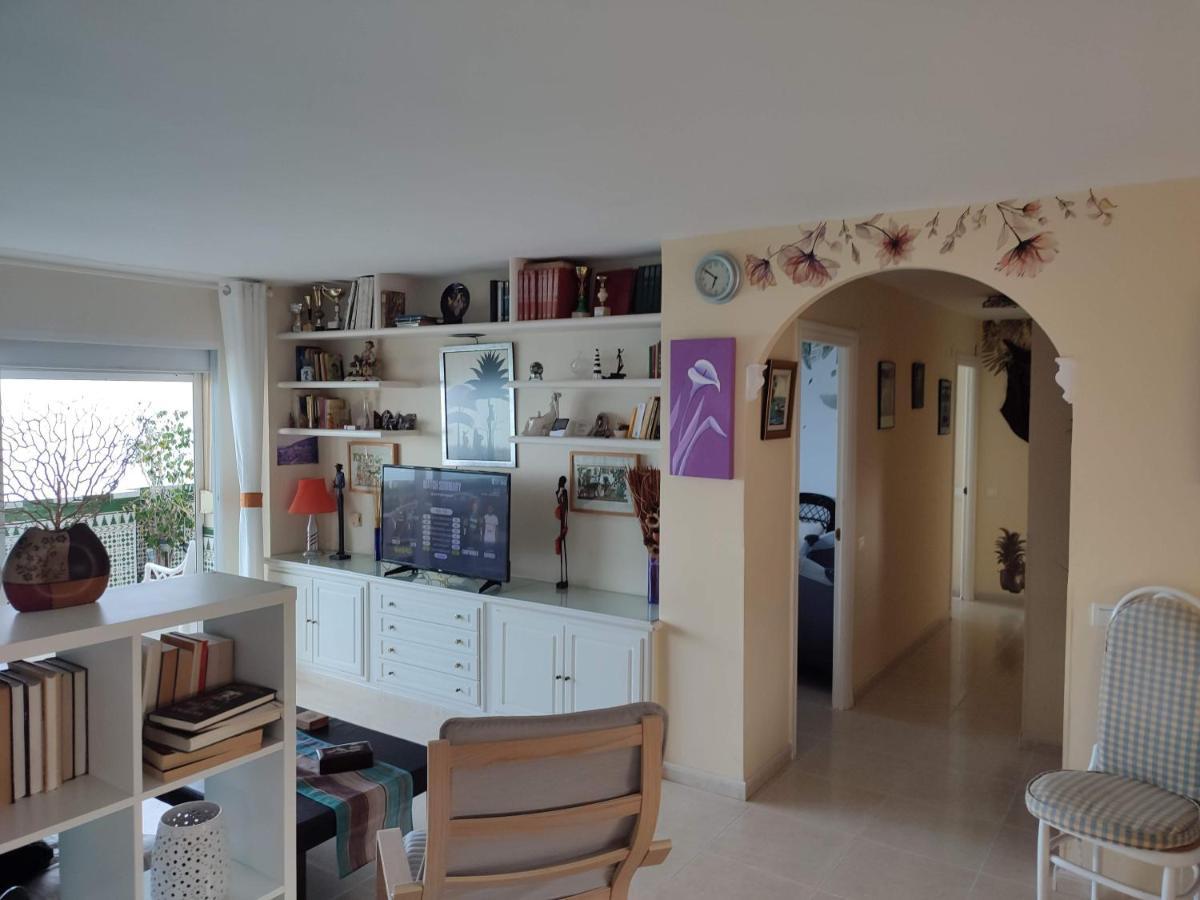 Apartamento En Playa Semi-Privada Benalmádena Esterno foto