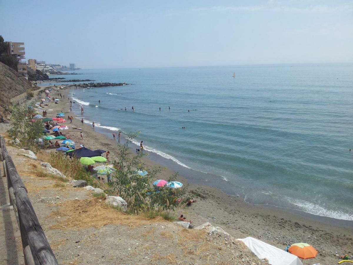 Apartamento En Playa Semi-Privada Benalmádena Esterno foto
